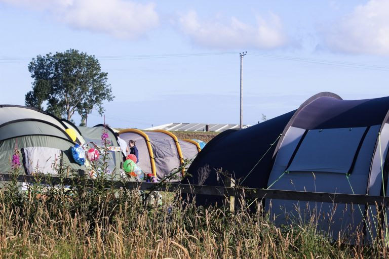 tents balloons 768x512