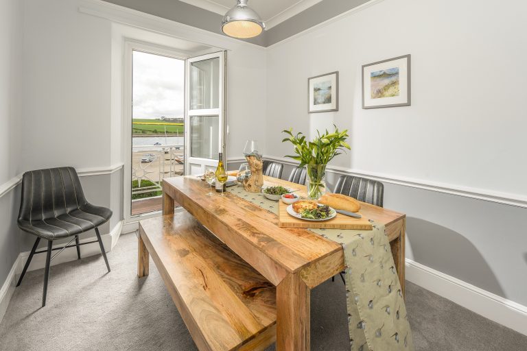 Prudhoe Villa 2 768x512