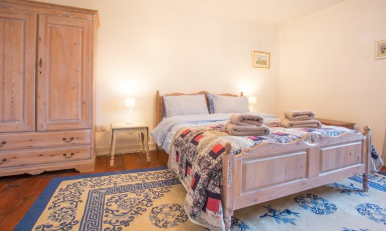 hermitage masterbedroom 770px 768x460