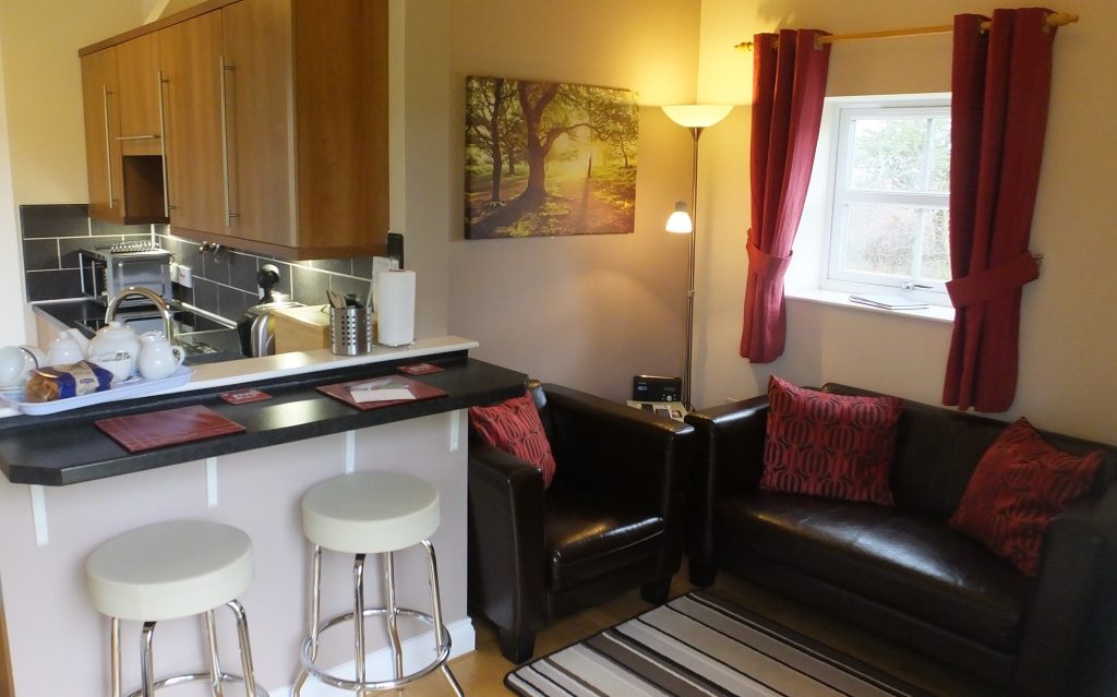 ROSES REST SELF CATERING COTTAGE @ GREETHAM RETREAT 1024x639