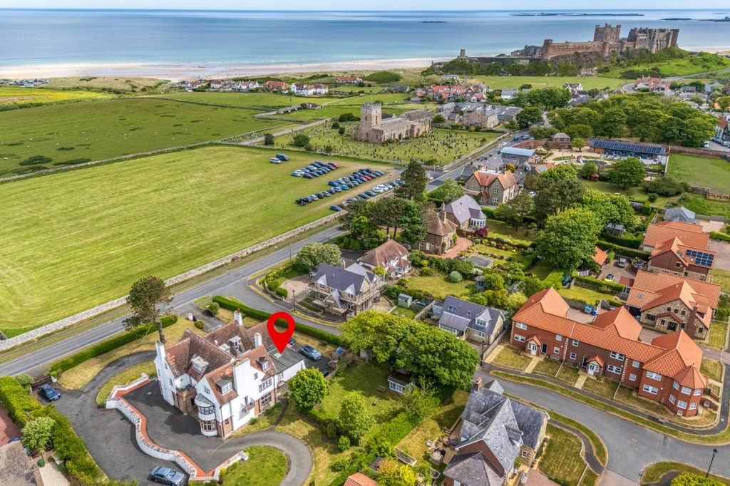 Grace Cottage Aerial View Location Pin 1 1024x682