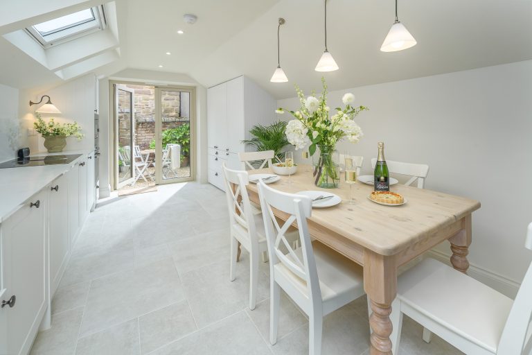 Apperley Cottage Kitchen Diner 9 768x512